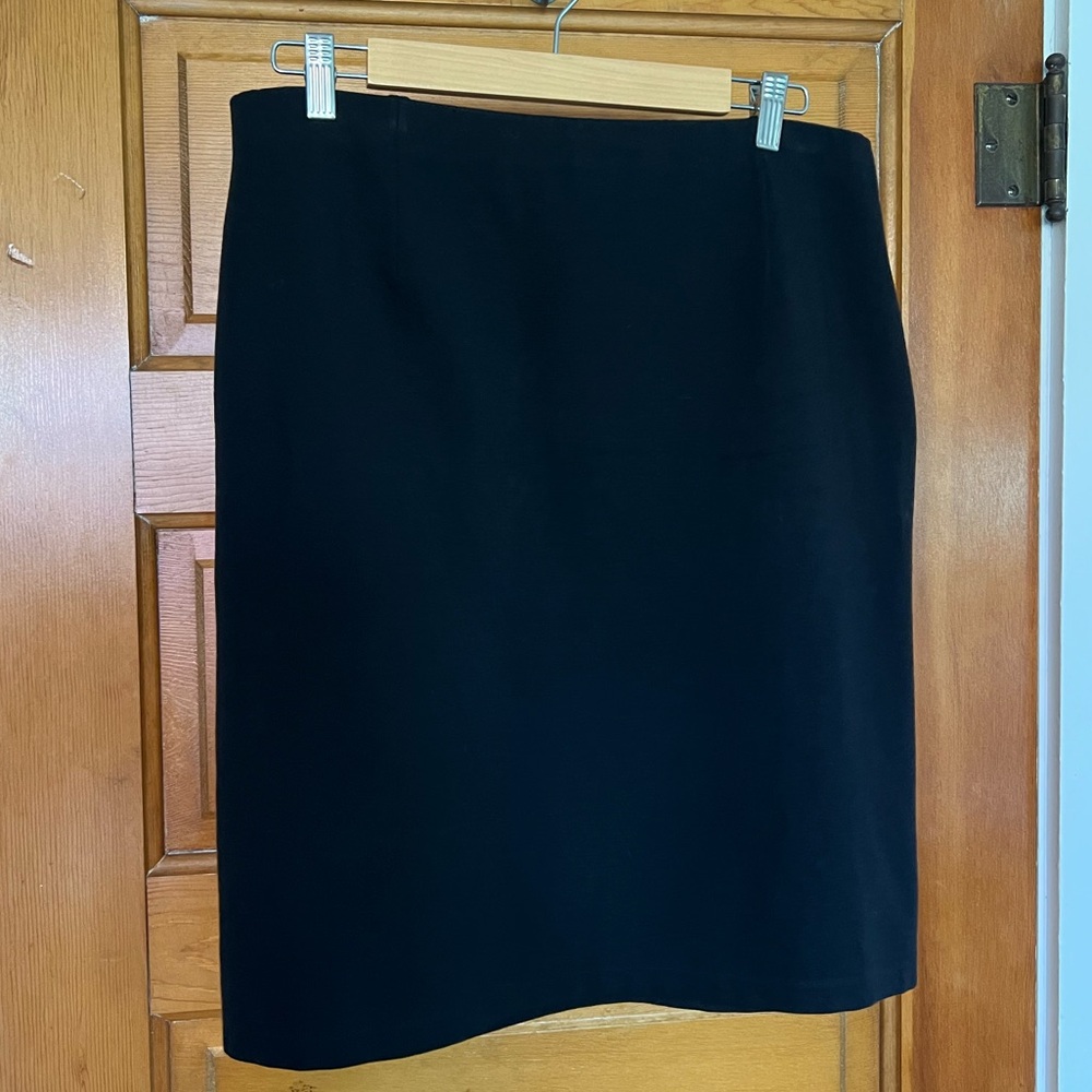 Black Knit Eileen Fisher Skirt Size L